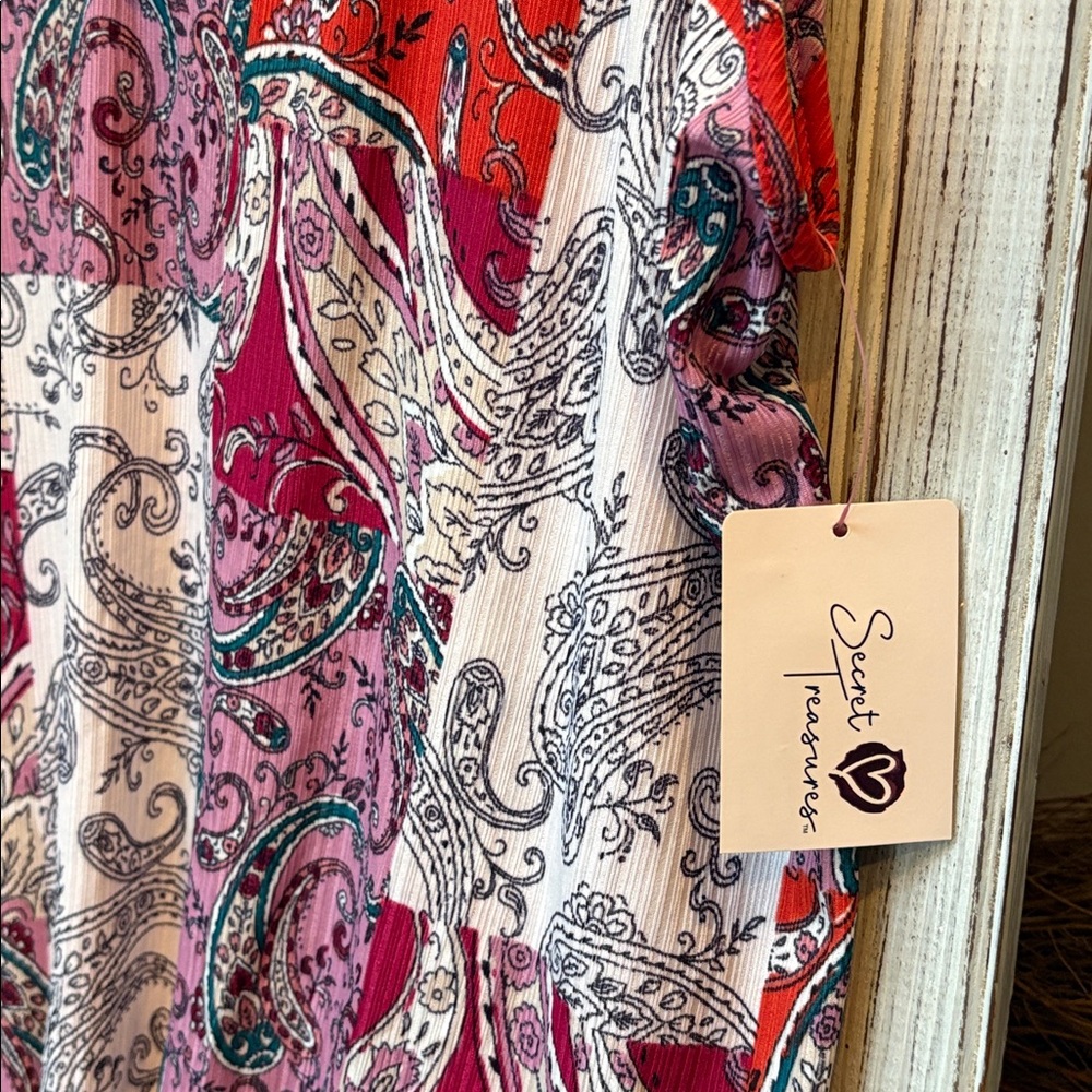 Secret Treasures Paisley Tank with Tie Front Adjustable Straps 2X (18-20) NWT - Picture 7 of 8